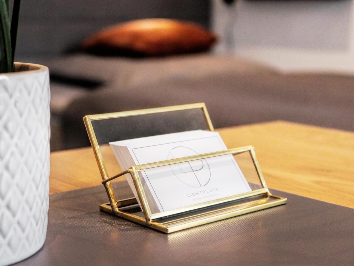 Lightplace • Groessere Gruppen • 4 Einzelzimmer • Boxspring • Smart Tv • Biergarten • Restaurant Apartment *
