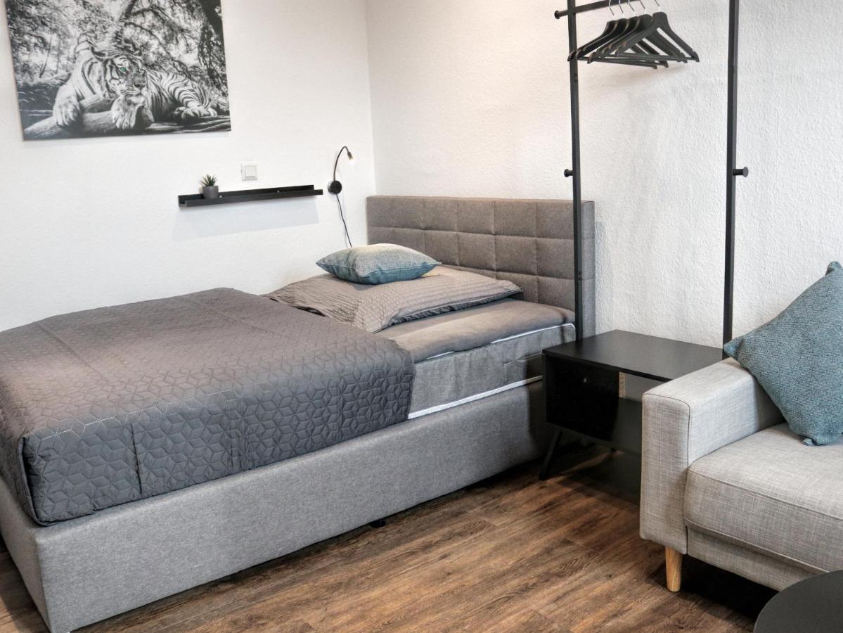 Lightplace • Groessere Gruppen • 4 Einzelzimmer • Boxspring • Smart Tv • Biergarten • Restaurant *