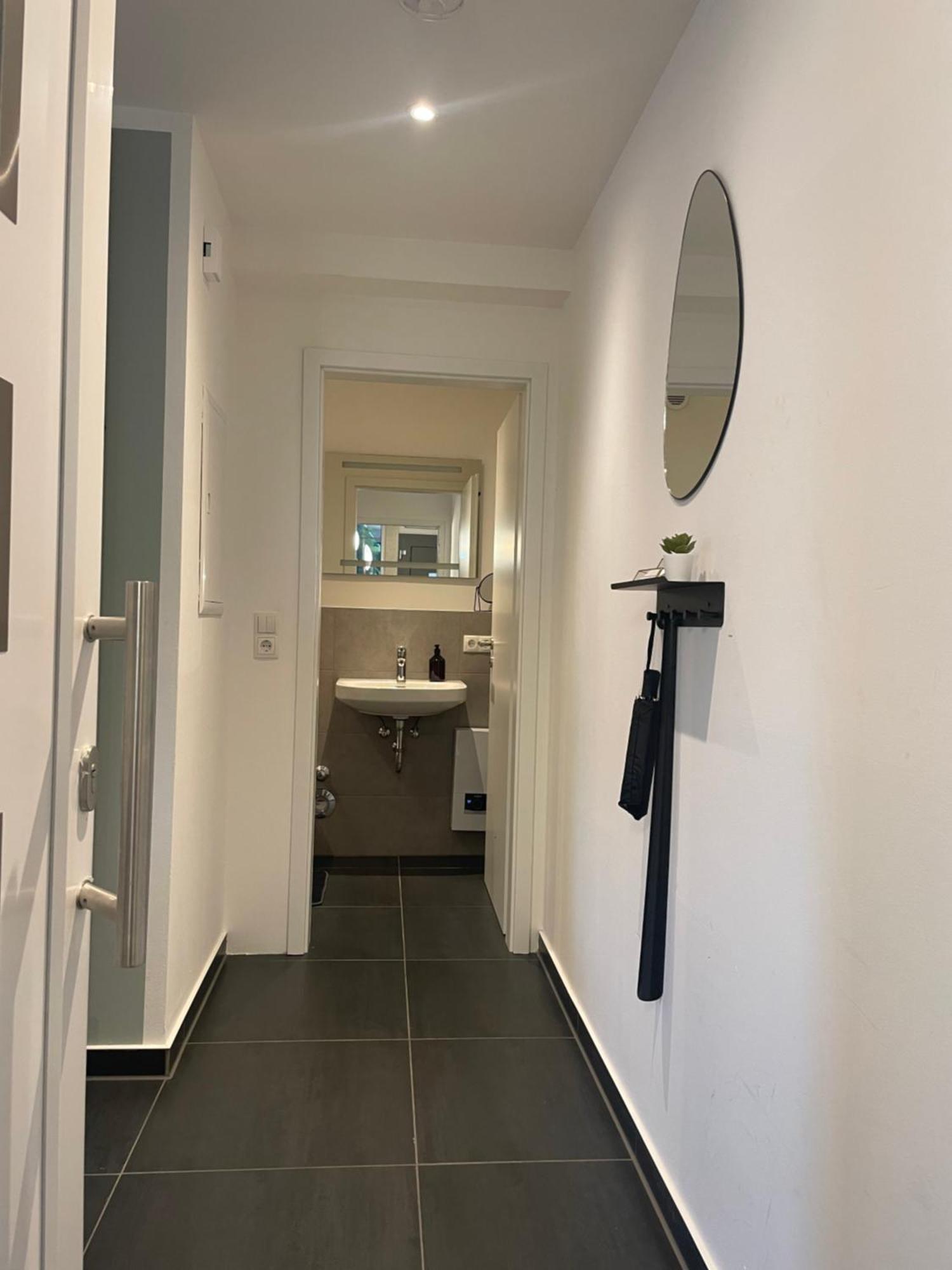 Lightplace • Groessere Gruppen • 4 Einzelzimmer • Boxspring • Smart Tv • Biergarten • Restaurant *